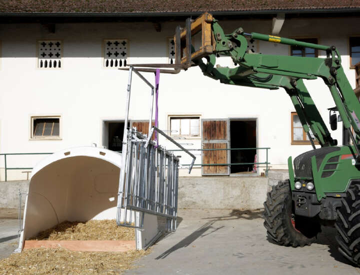 KERBL Kälberbox CalfHouse Premium XL mit Fanggitter